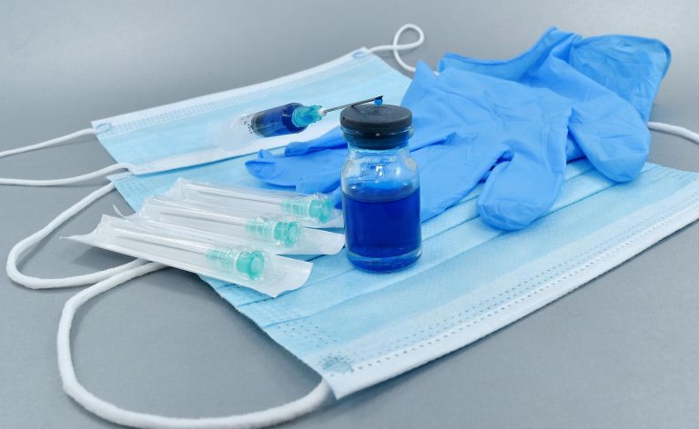 Medical Supplies | Manterra Precision Plastic Injection Molding